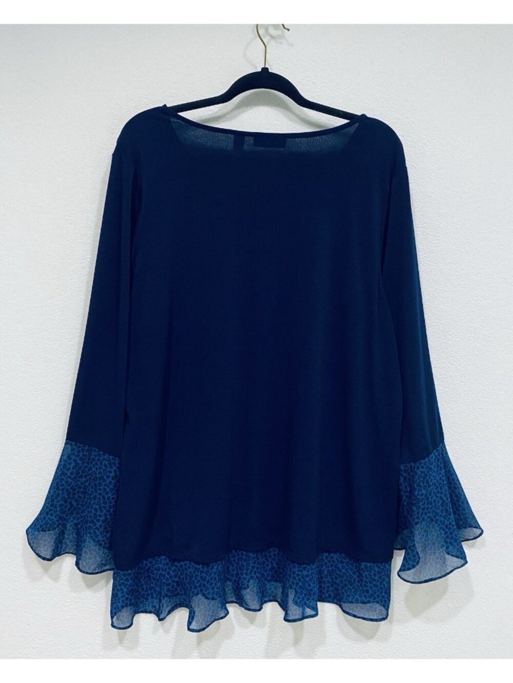 Susan Graver Top Womens 1X Navy Blue Chiffon Animal Print Hem Tunic Boho Flowy - Picture 4 of 9